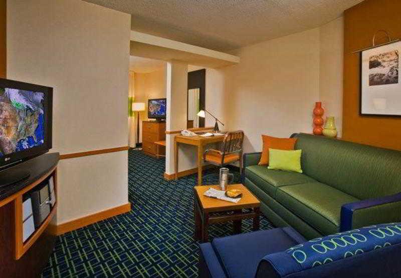 Fairfield Inn And Suites New Buffalo Exteriör bild