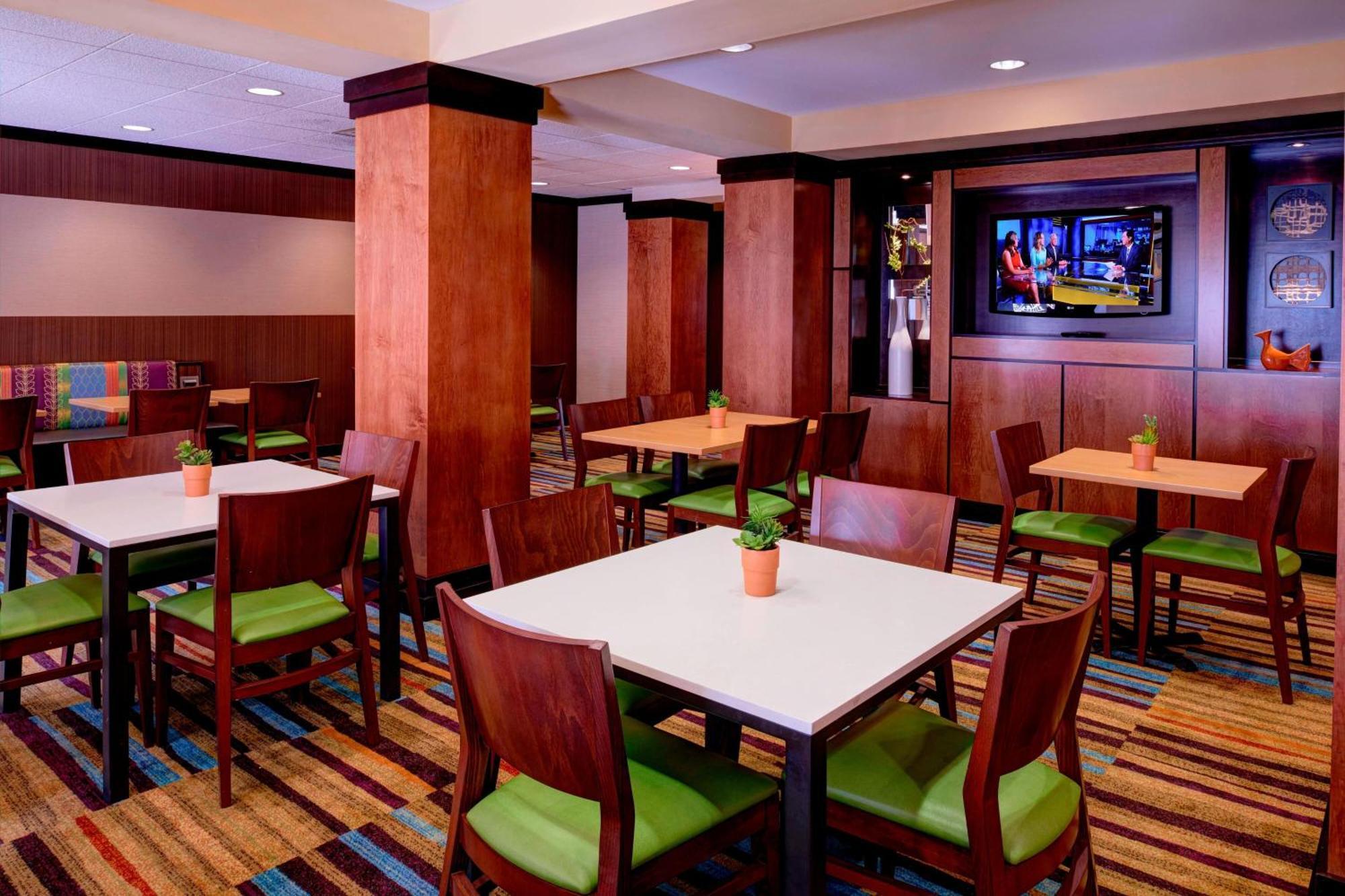 Fairfield Inn And Suites New Buffalo Exteriör bild