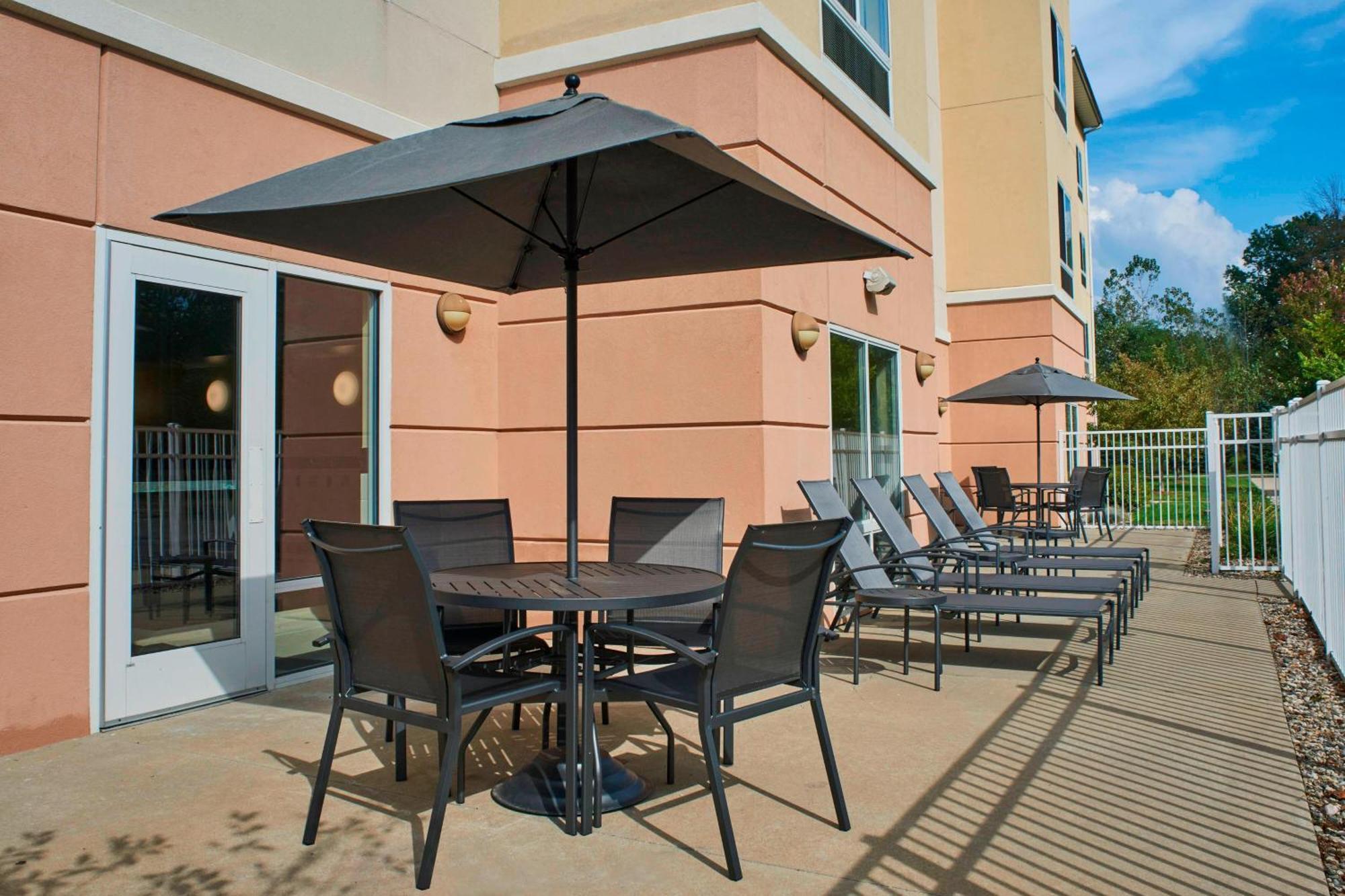 Fairfield Inn And Suites New Buffalo Exteriör bild