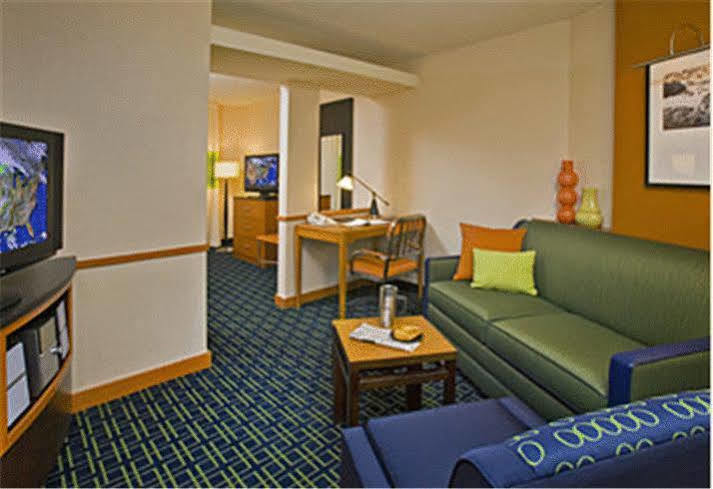 Fairfield Inn And Suites New Buffalo Exteriör bild
